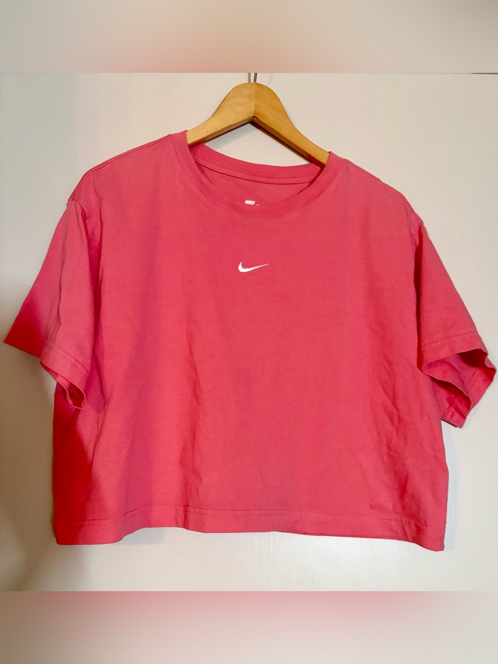 Nike Hot Pink Cropped Swoosh Tee